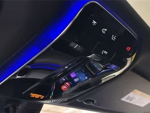 Used 2026 Mercedes-Benz GLC 300 4MATIC image 24