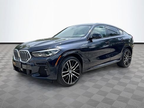 Used 2022 BMW X6 xDrive40i w/ M Sport Package AWD/4WD image 3