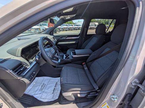 New 2026 GMC Terrain Elevation AWD/4WD image 25