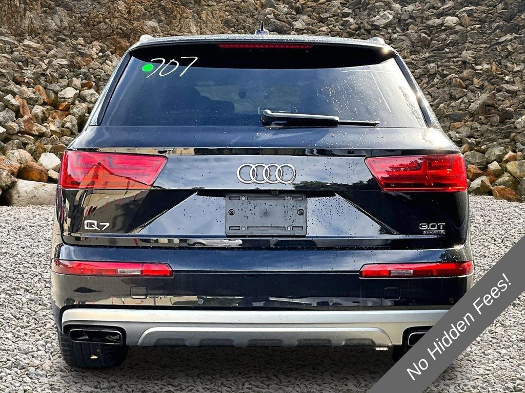 Used 2018 Audi Q7 3.0T Prestige AWD/4WD image 4