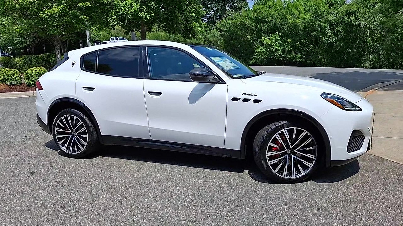 New 2025 Maserati Grecale Modena AWD/4WD image 9