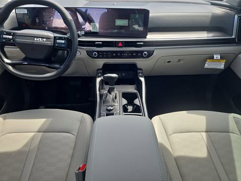 New 2026 Kia Sorento S FWD image 14