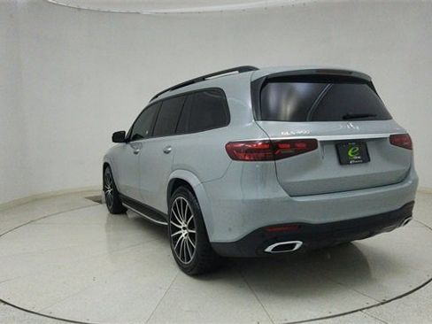 Used 2025 Mercedes-Benz GLS 450 4MATIC image 75
