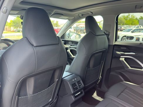 New 2025 Audi Q5 Premium Plus AWD/4WD image 24