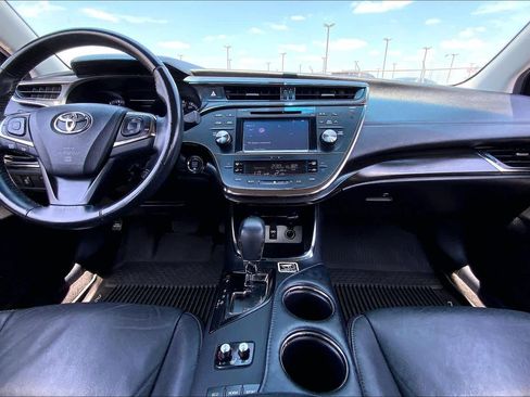 Used 2016 Toyota Avalon XLE FWD image 15