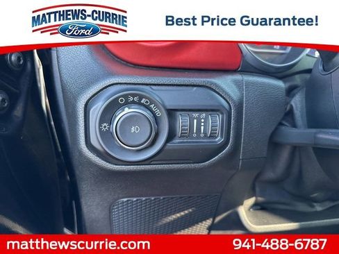 Used 2020 Jeep Wrangler Rubicon w/ LED Lighting Group image 21