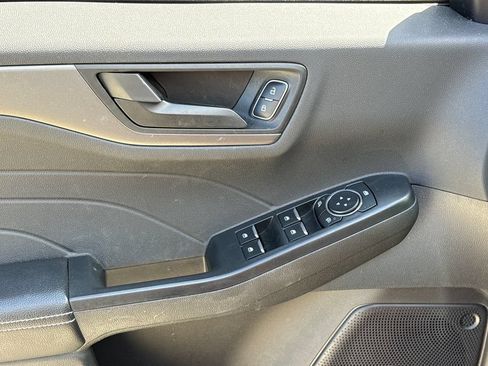 Used 2023 Ford Escape Active FWD image 17