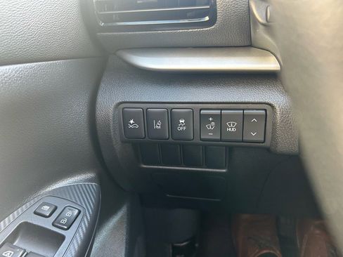 Used 2023 Mitsubishi Eclipse Cross SEL image 17