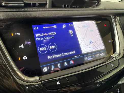 Used 2024 Cadillac XT6 Sport w/ LPO, ONYX Package image 18