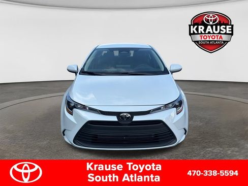 New 2026 Toyota Corolla LE FWD image 2