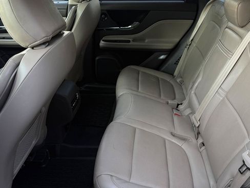 Used 2021 Lincoln Corsair Grand Touring AWD/4WD image 31