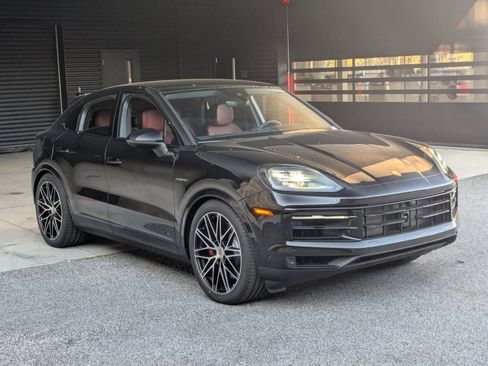 New 2026 Porsche Cayenne S AWD/4WD image 7