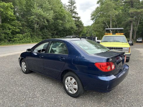 Used 2007 Toyota Corolla LE FWD image 4