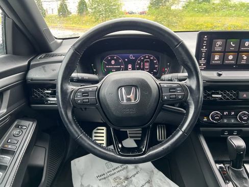 Used 2024 Honda Accord Sport image 16