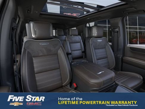 New 2026 GMC Yukon Denali Ultimate w/ LPO, Illumination Package AWD/4WD image 16