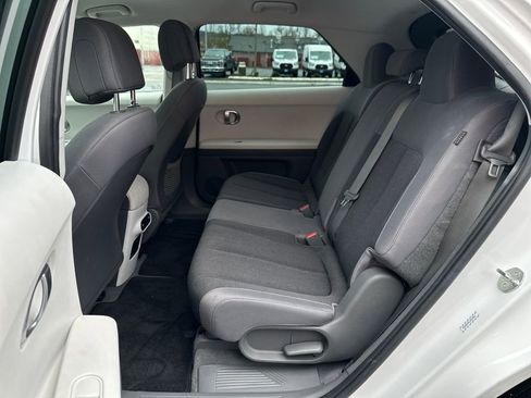 Certified 2024 Hyundai Ioniq 5 SE image 15