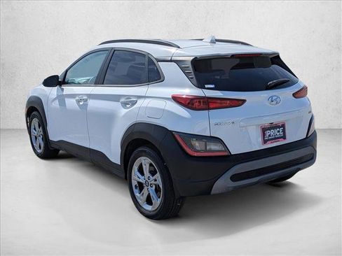 Used 2022 Hyundai Kona SEL w/ Cargo Package AWD/4WD image 7