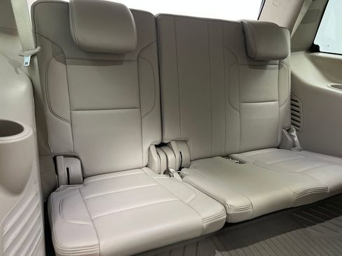 Used 2019 GMC Yukon Denali w/ Denali Ultimate Package AWD/4WD image 31