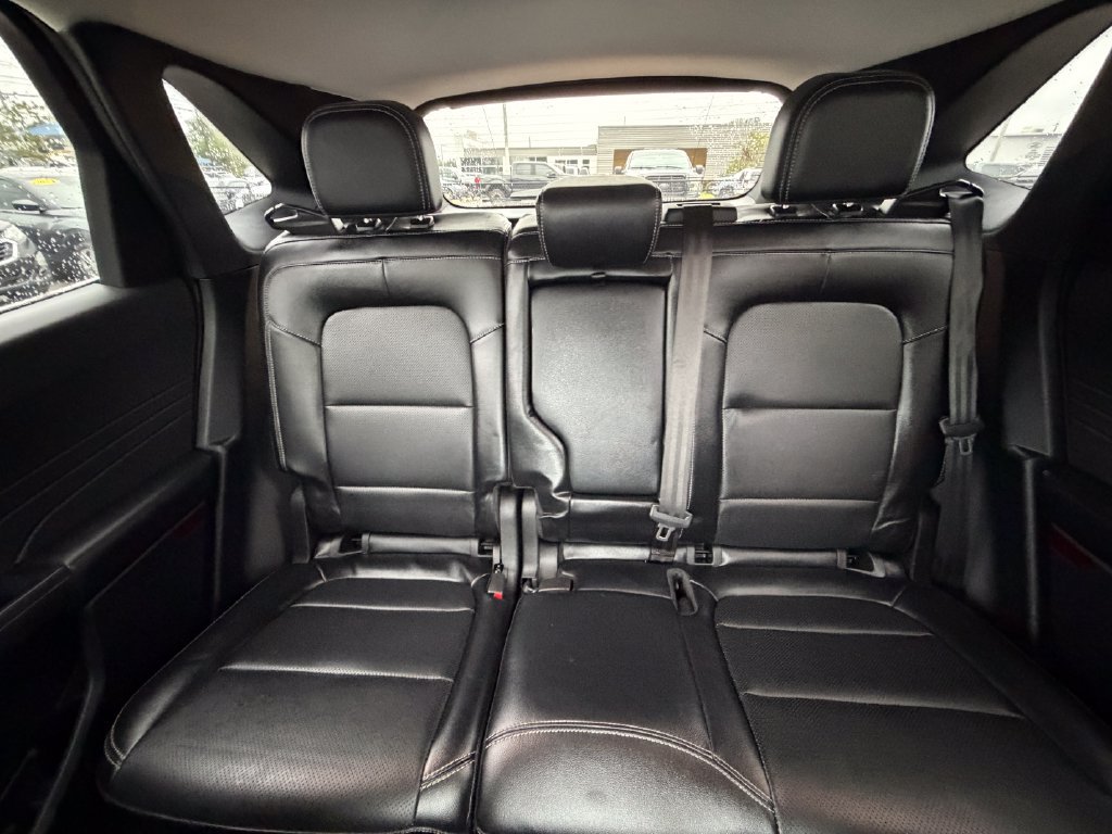 Used 2022 Ford Escape Titanium AWD/4WD image 33