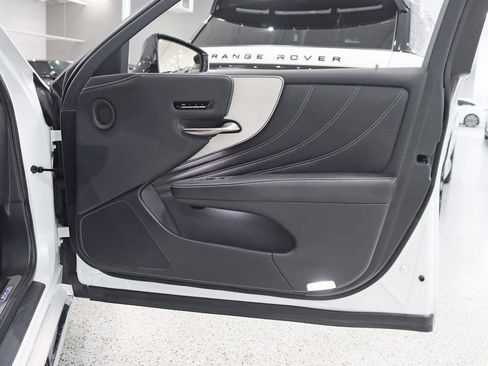 Used 2022 Lexus LS 500h 500h Base image 39