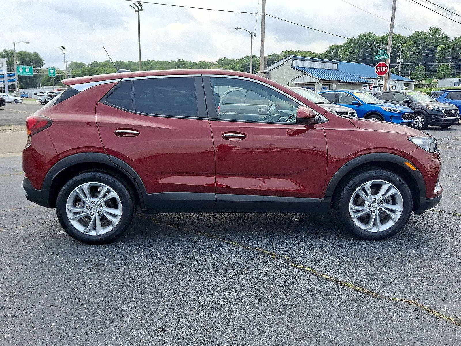 Used 2023 Buick Encore GX Preferred w/ Cold Weather Comfort Package FWD image 26