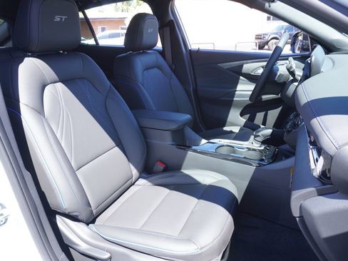 New 2026 Buick Envista Sport Touring w/ Convenience II Package image 12