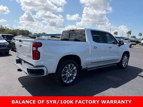 Used 2023 Chevrolet Silverado 1500 High Country w/ High Country Premium Package AWD/4WD image 6