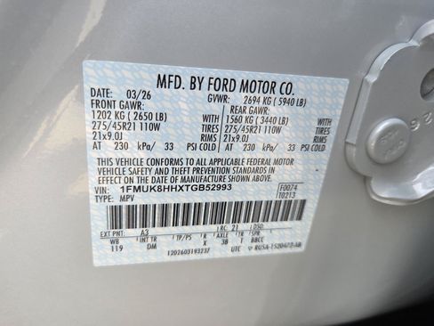 New 2026 Ford Explorer Platinum w/ LUX Leather Package AWD/4WD image 34