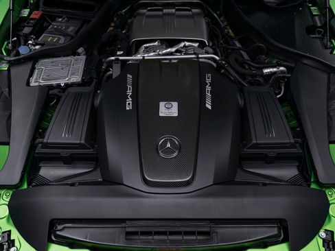 Used 2020 Mercedes-Benz AMG GT R image 55