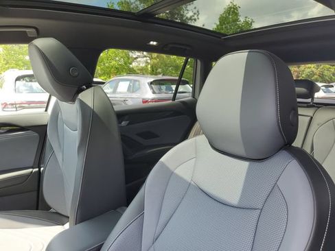 New 2026 Volkswagen Tiguan SE R-Line AWD/4WD image 16