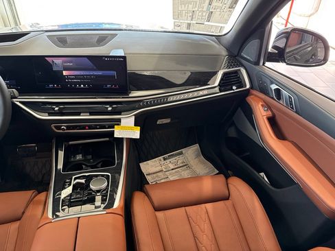 New 2026 BMW X5 xDrive50e w/ M Sport Package AWD/4WD image 37