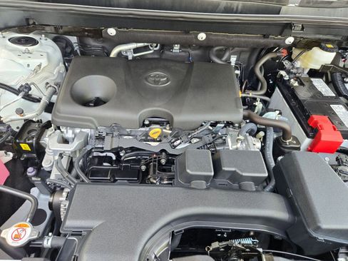 Used 2025 Toyota RAV4 XLE image 24