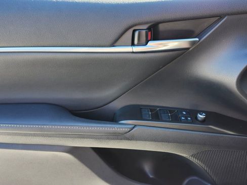 Used 2021 Toyota Camry XSE image 30