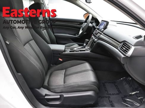 Used 2020 Honda Accord EX image 23