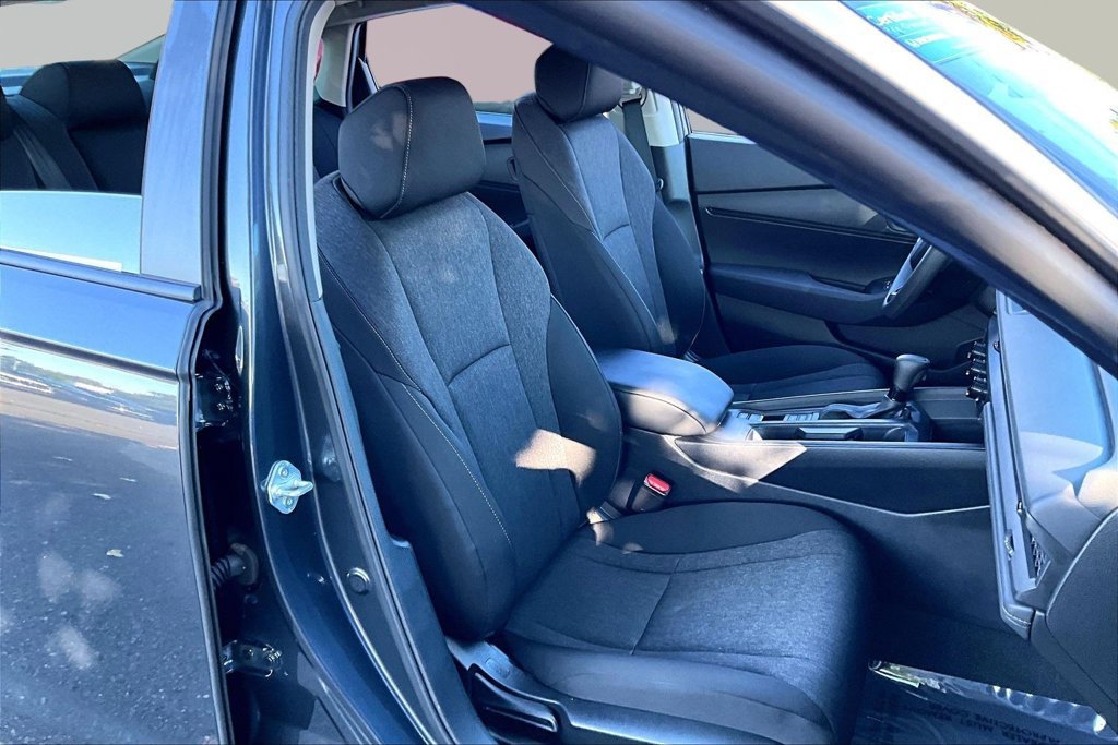 Certified 2025 Honda Accord LX image 19