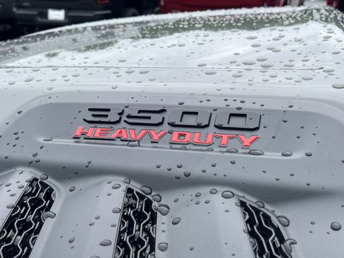 New 2026 RAM 3500 Limited AWD/4WD image 16