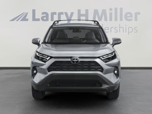 Certified 2023 Toyota RAV4 XLE Premium image 8