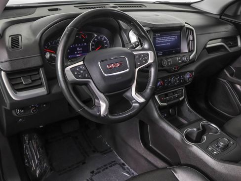 Used 2023 GMC Terrain SLT image 5