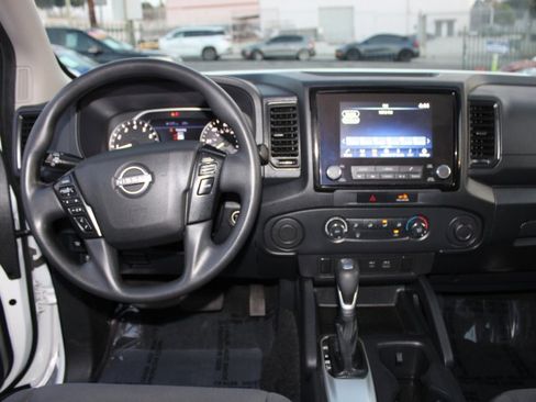Used 2023 Nissan Frontier S image 10