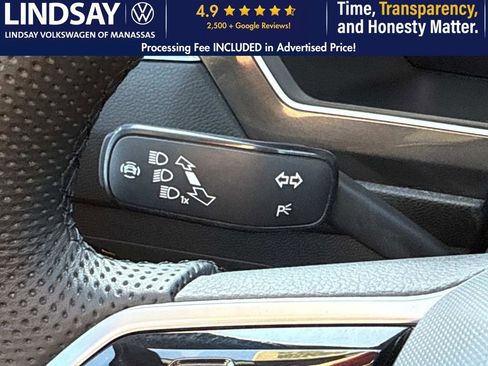 Used 2024 Volkswagen Tiguan SE R-Line image 23