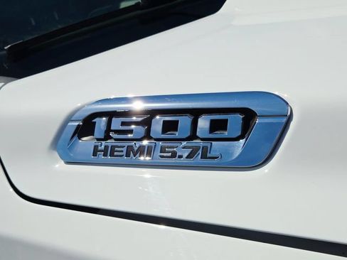 Used 2022 RAM 1500 Big Horn AWD/4WD image 22