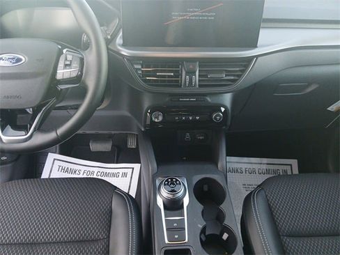 New 2026 Ford Escape SE image 11