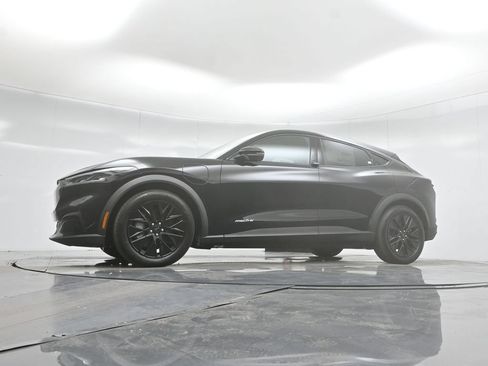 Used 2025 Ford Mustang Mach-E Select w/ Comfort Package Lite RWD image 54