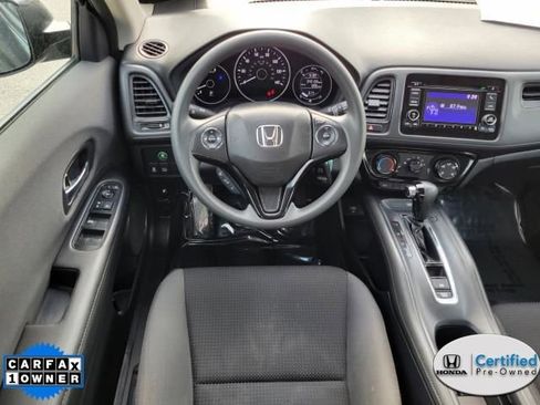 Certified 2022 Honda HR-V LX image 11