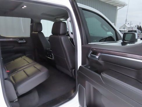 Used 2023 Chevrolet Silverado 1500 LTZ w/ Technology Package AWD/4WD image 29