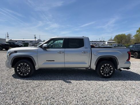 Used 2024 Toyota Tundra Limited image 2