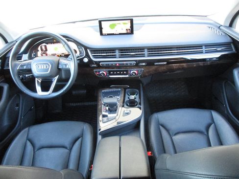 Used 2018 Audi Q7 3.0T Prestige w/ Prestige Package image 68