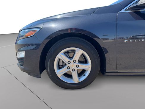 Used 2023 Chevrolet Malibu LS FWD image 9