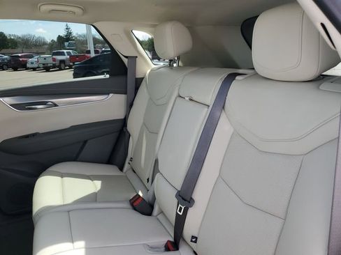 Used 2020 Cadillac XT5 Premium Luxury w/ LPO, Floor Liner Package image 27