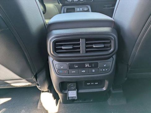 New 2025 Honda Pilot Black Edition image 14